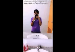 ครูหมีน้อย ไลฟ์สดในห้องน้ำโรงเรียน